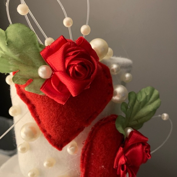 Sir Valentines Scandinavian Gnome - Picture 4 of 12